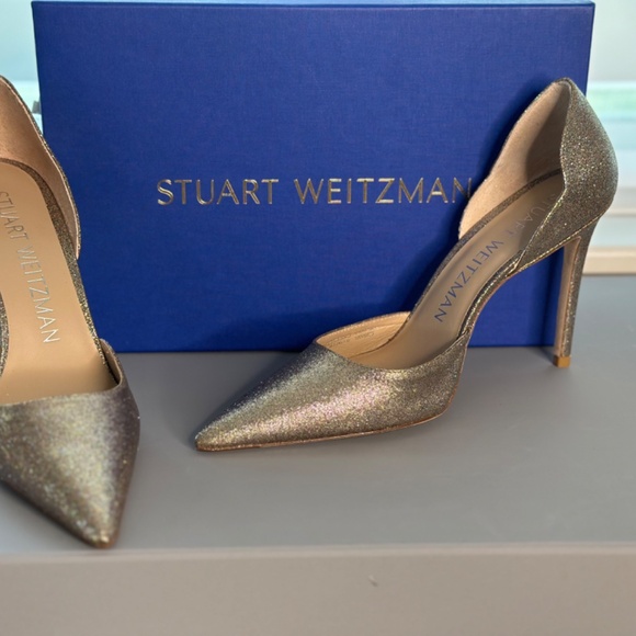 Stuart Weitzman's D'Orsay pumps are crafted of multicolored glitter with scallop - Picture 7 of 7